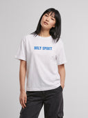 Frau im weißen Holy Spirit Oversized Shirt, Vorderseite