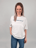 Father's House Oversize Shirt Frauen, Model dreht sich: vorne, Seite, hinten